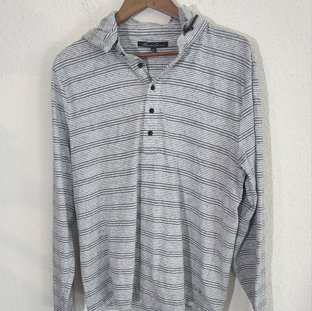 Kenneth cole new york xl hoodie shirt.  ‎      Bin 20